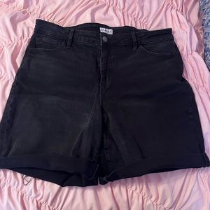 Lightly Used, Black Denim 16W Shorts